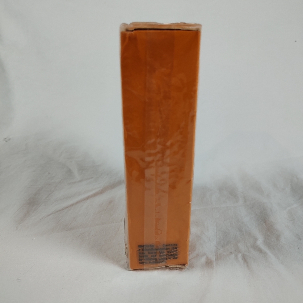 Faberge Tigress Week-End Spray Set 1.7oz Cologne 4oz Bath Powder Shaker - Picture 3 of 7